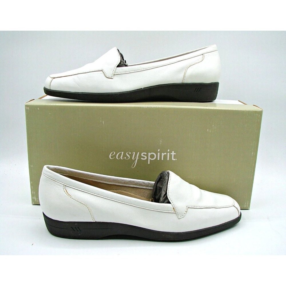 Easy Spirit ESTreasure Womens 7.5 White Slip On Leather Loafer Shoe Anti-Gravity